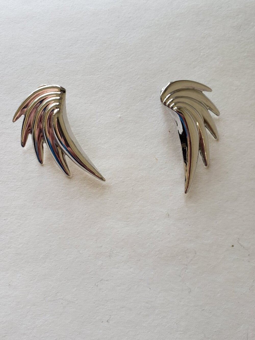 Vintage Unique Angel Wing Fluted Earrings for pierced ears